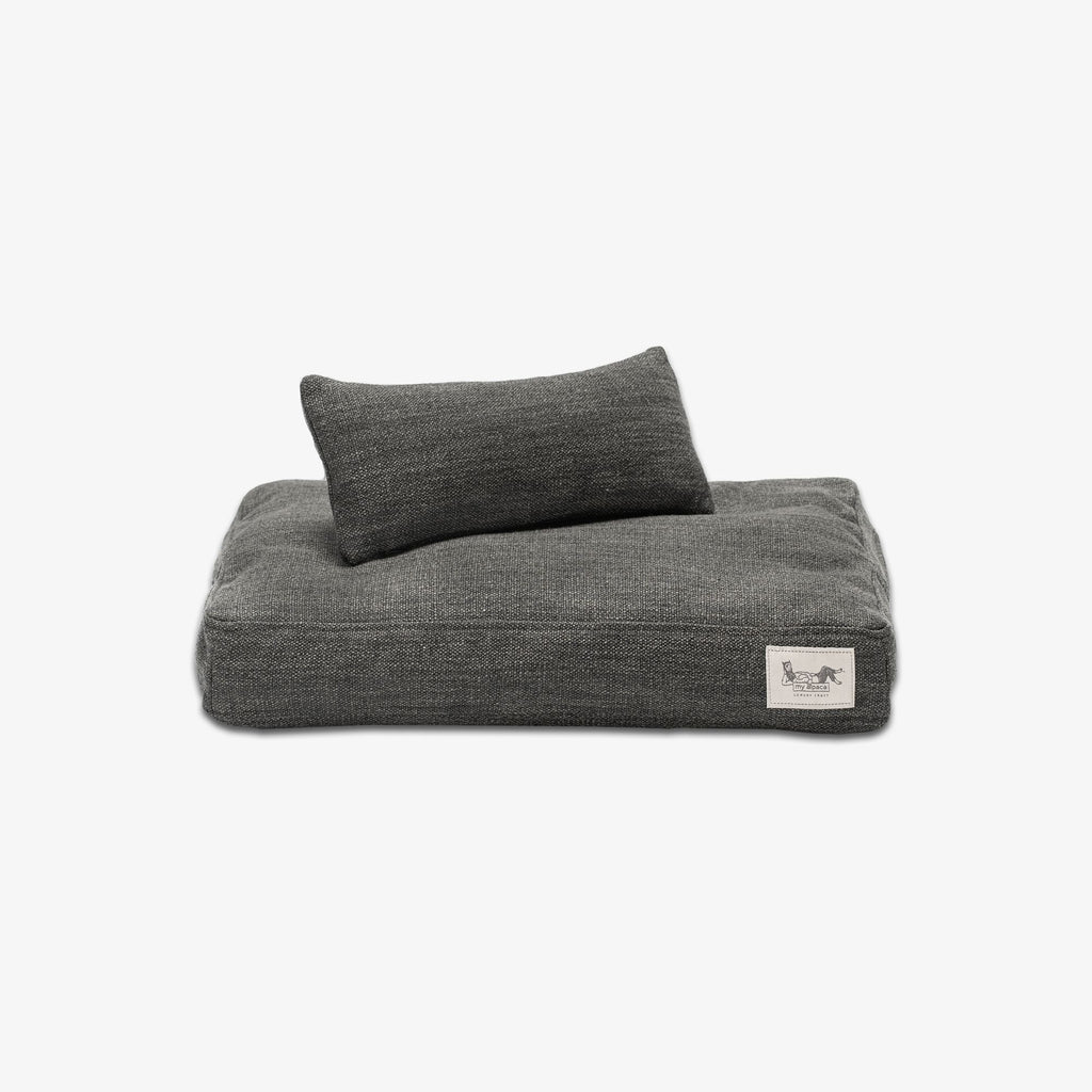 SET Handmade dog bed + cushion filled with 100% alpaca fibre
